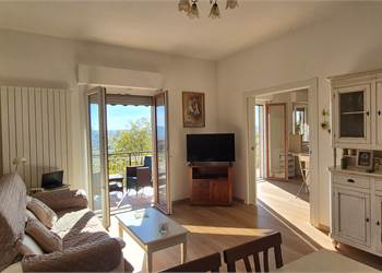 Appartamento ristrutturato panoramico